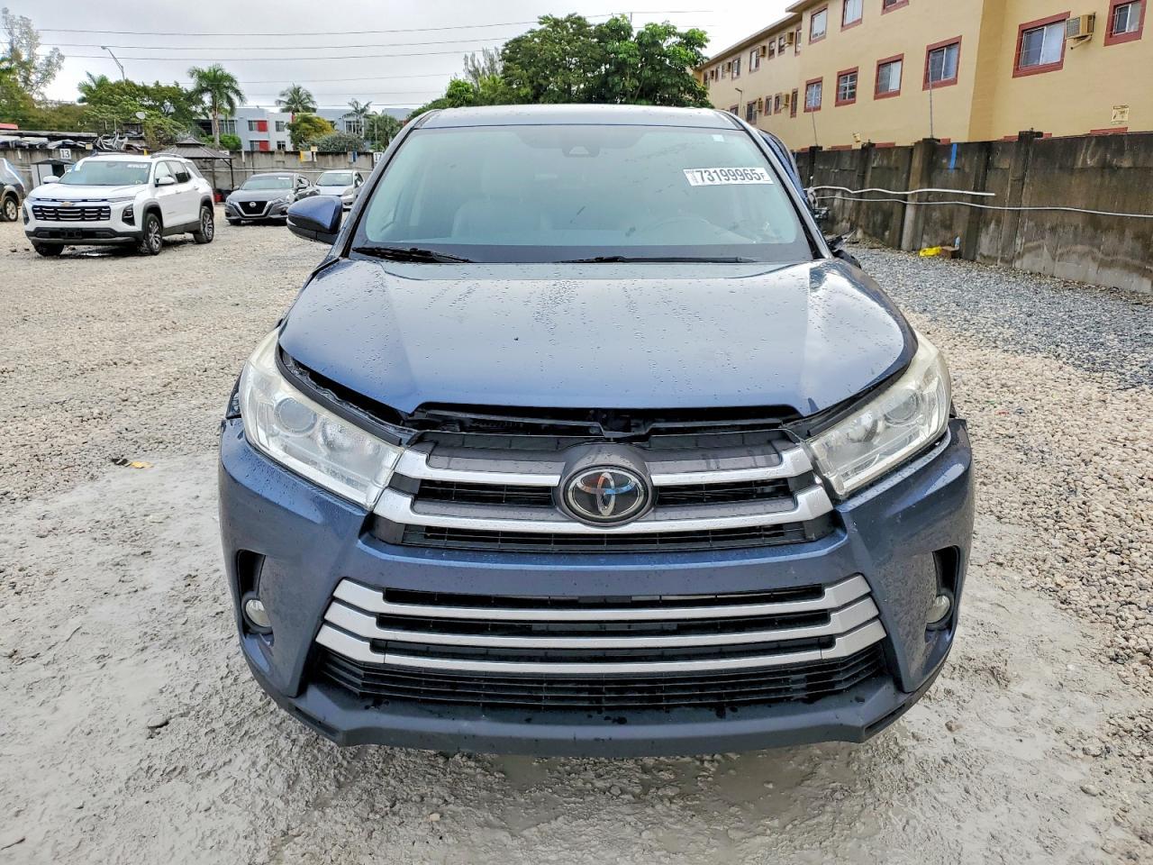 2019 TOYOTA HIGHLANDER