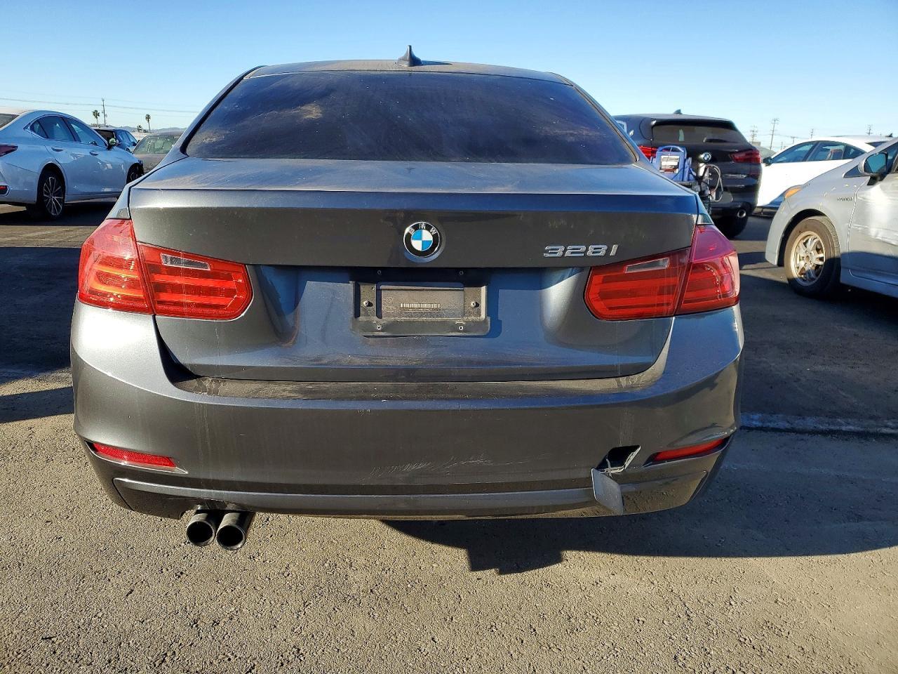 2013 BMW 3 SERIES