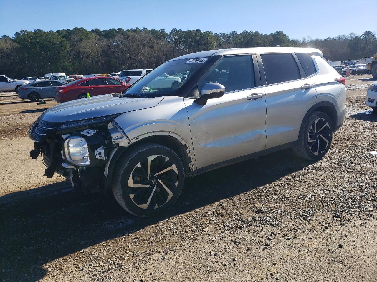 2022 MITSUBISHI outlander