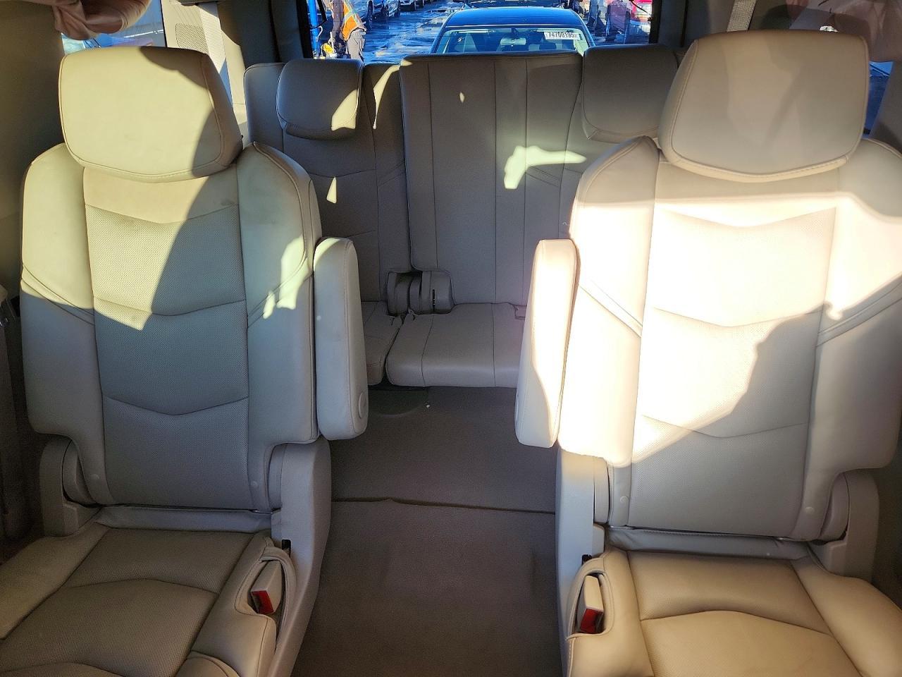 2019 CADILLAC ESCALADE