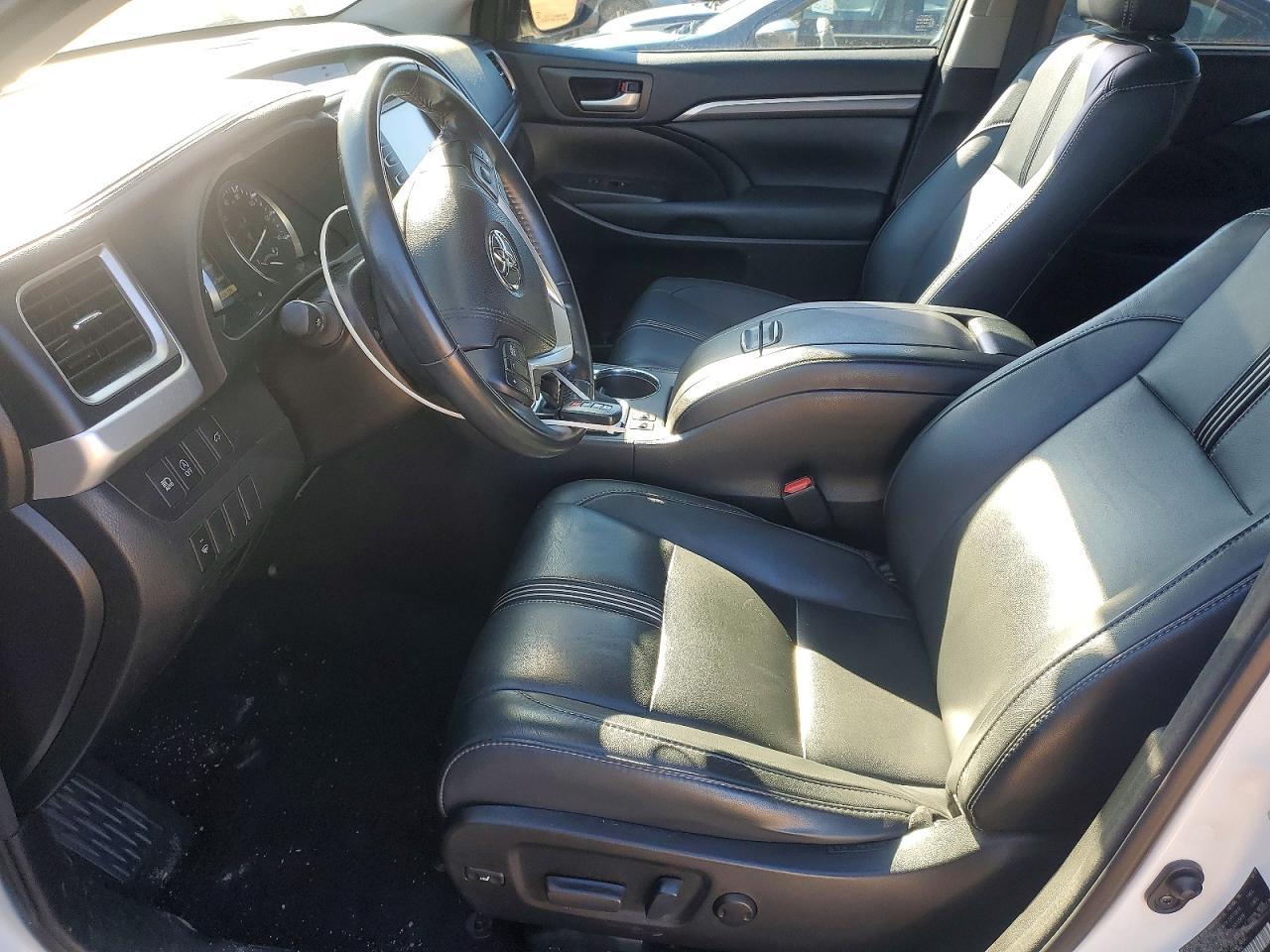 2018 TOYOTA HIGHLANDER