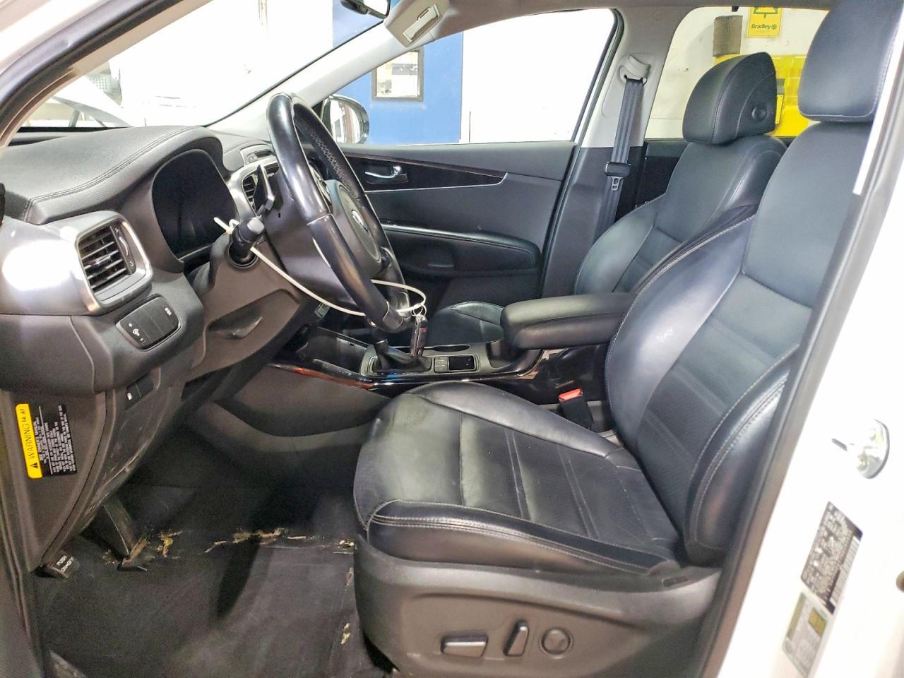 2017 KIA SORENTO