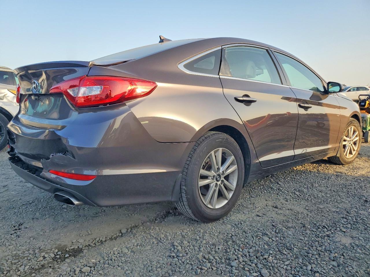 2016 HYUNDAI SONATA