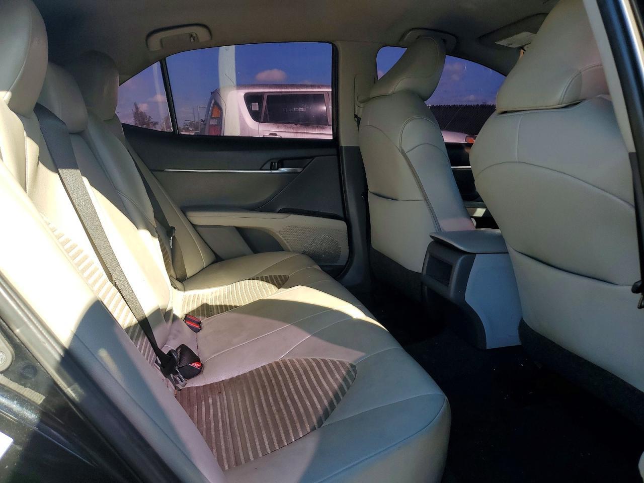 2019 TOYOTA CAMRY