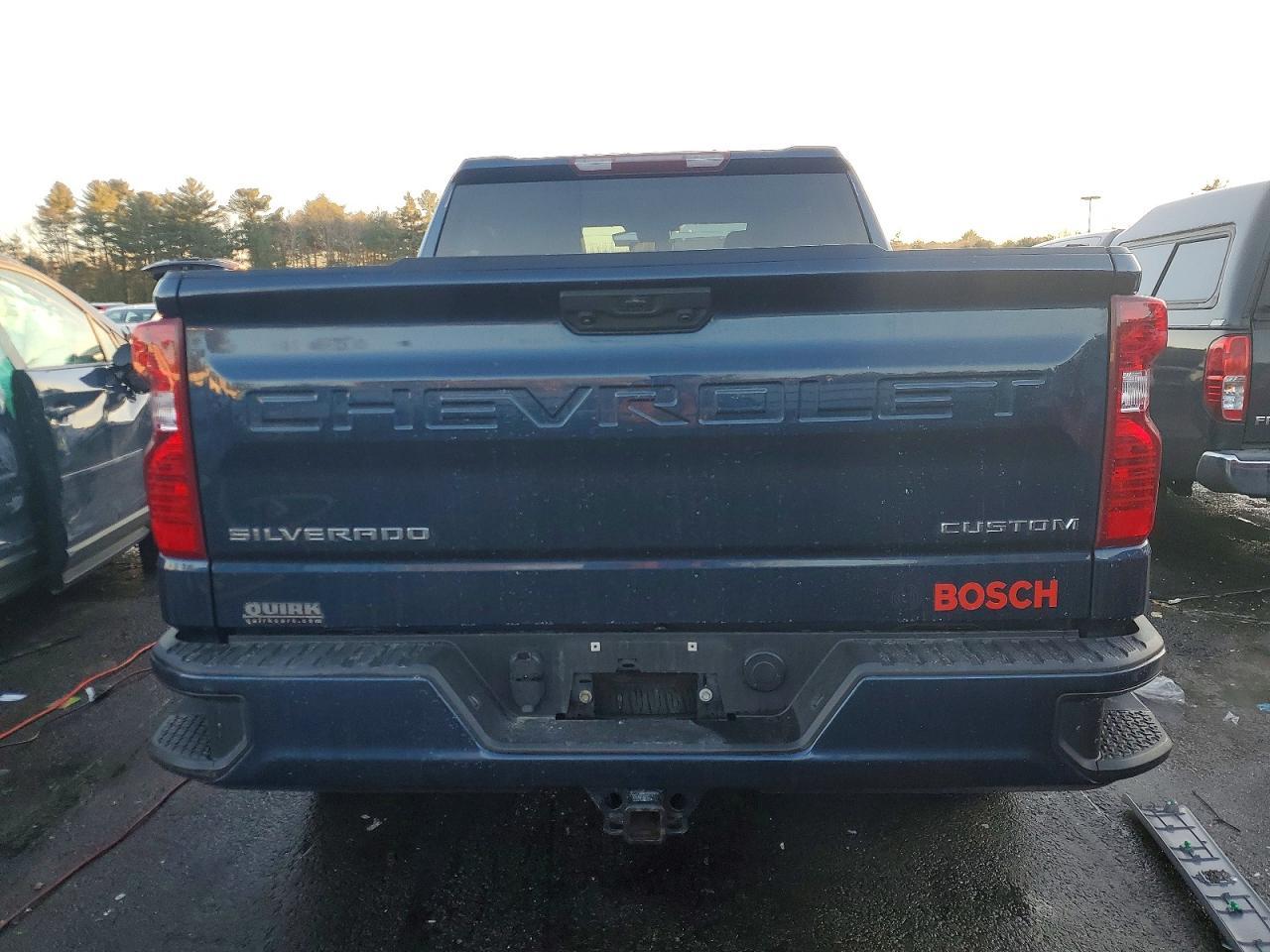 2023 CHEVROLET Silverado