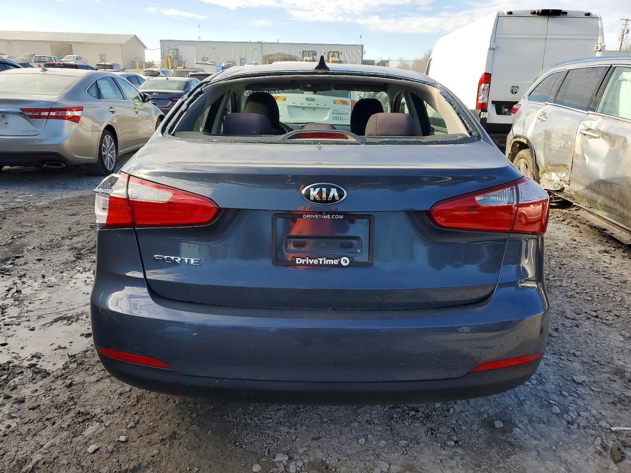 2016 KIA FORTE
