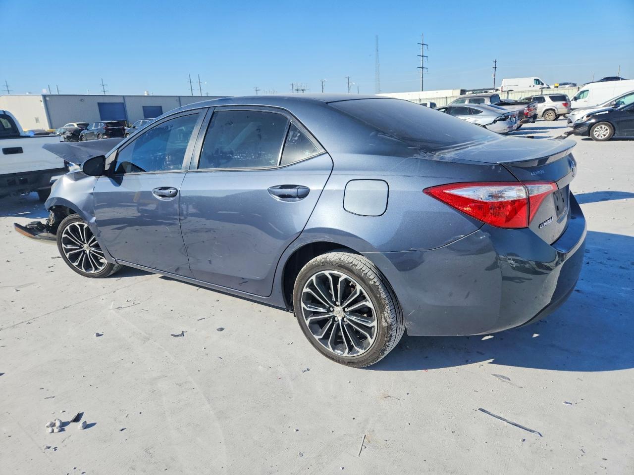 2016 TOYOTA COROLLA