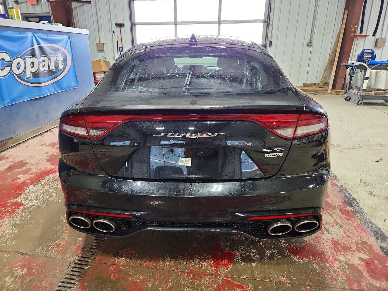 2022 KIA Stinger
