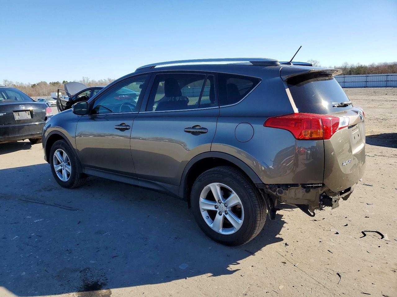 2013 TOYOTA RAV4