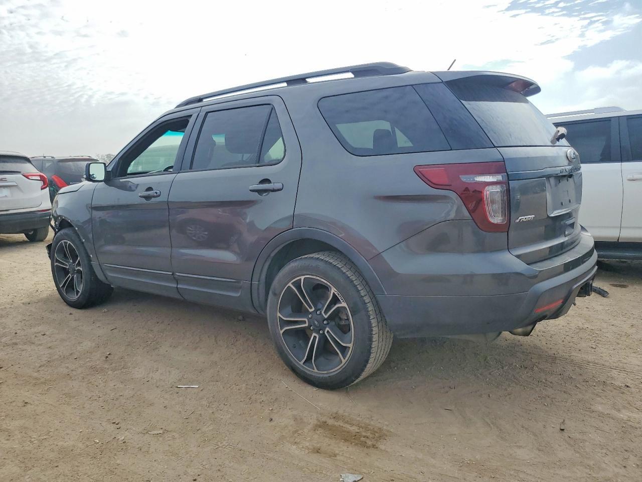 2015 FORD Explorer Sport Trac