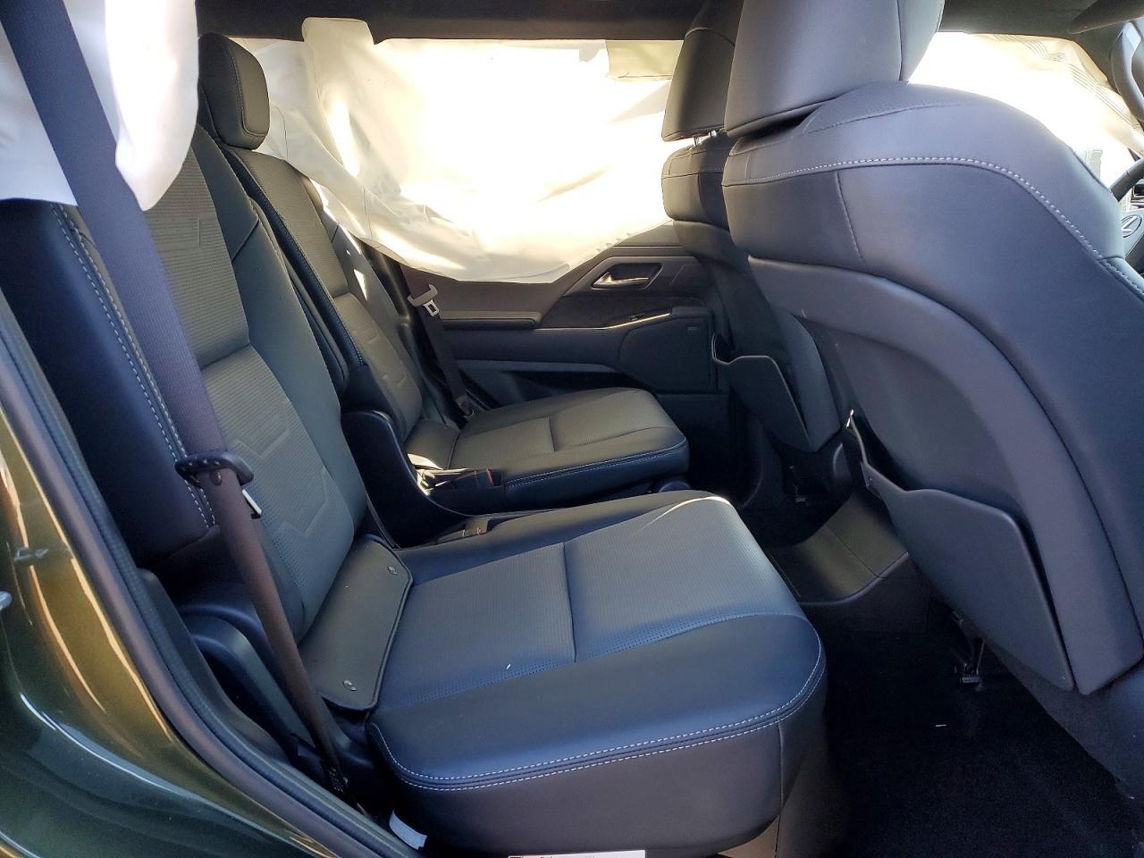 2025 LEXUS GX 550