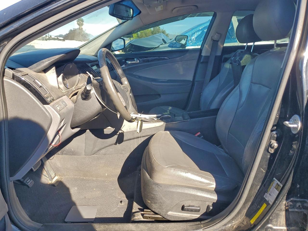 2013 HYUNDAI SONATA