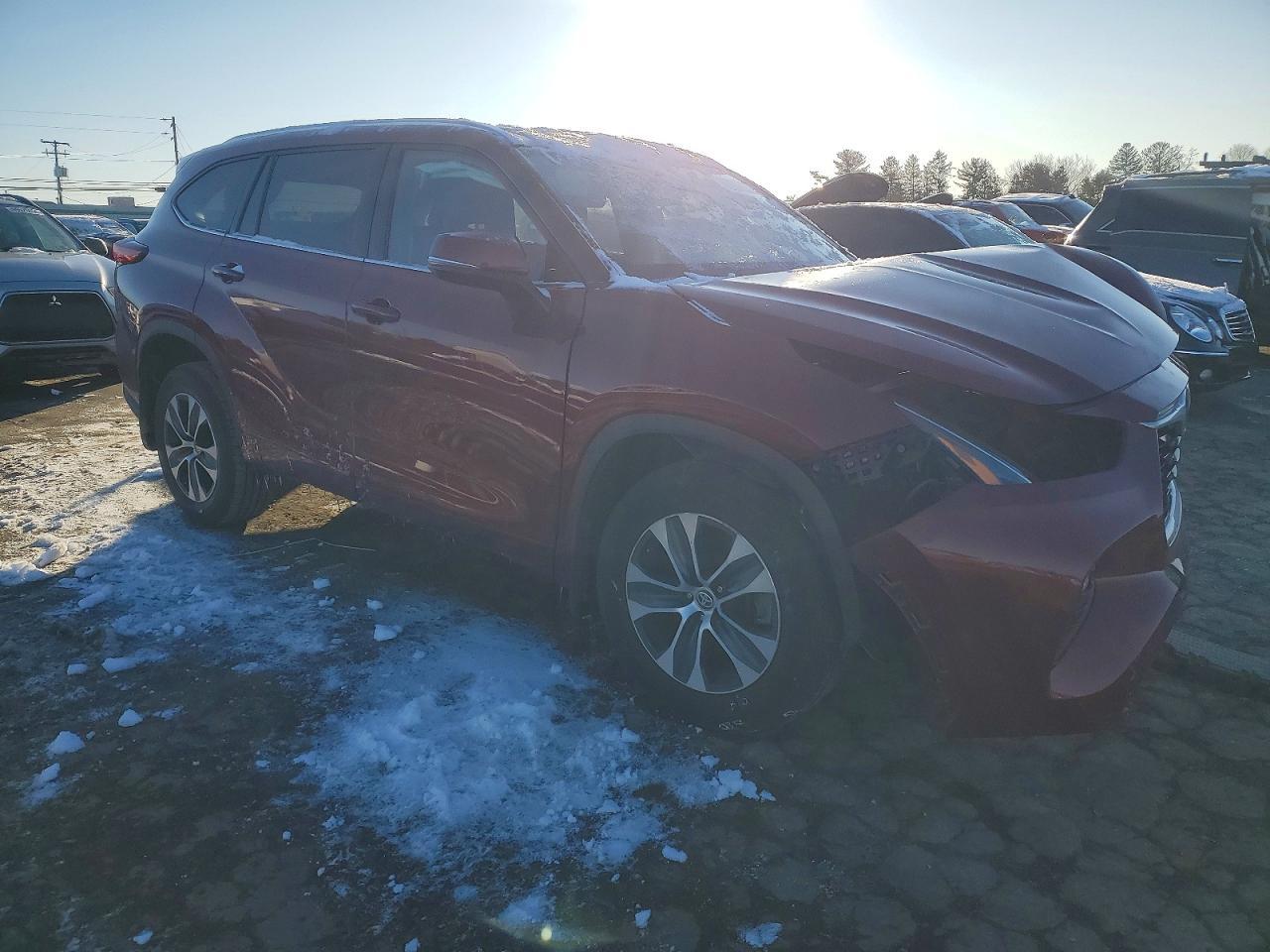 2021 TOYOTA HIGHLANDER