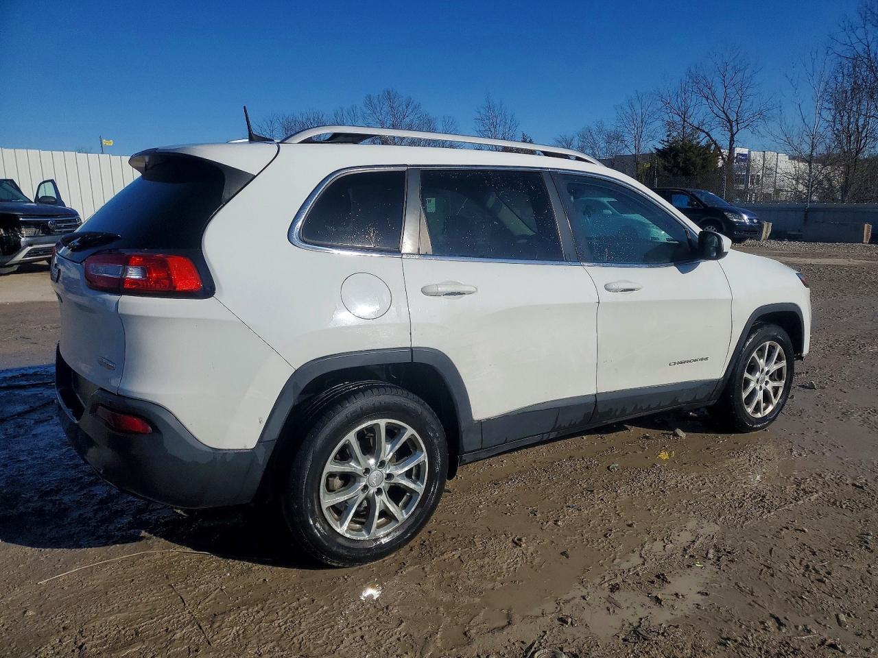 2016 JEEP CHEROKEE