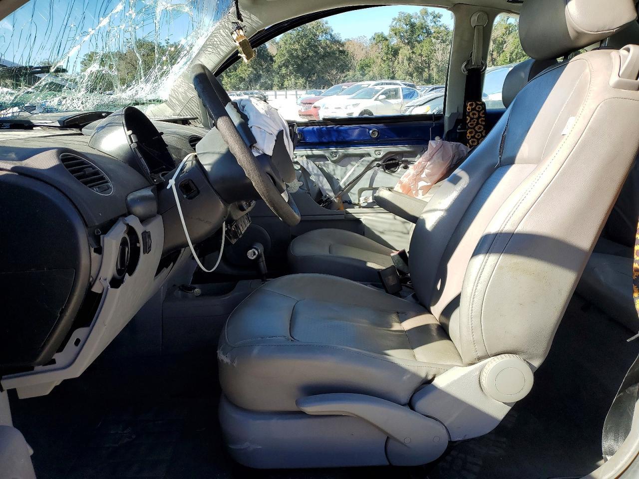 2008 VOLKSWAGEN Beetle