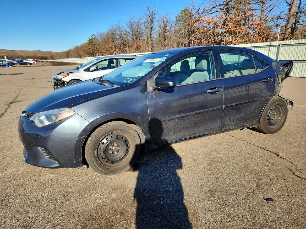 2016 TOYOTA COROLLA