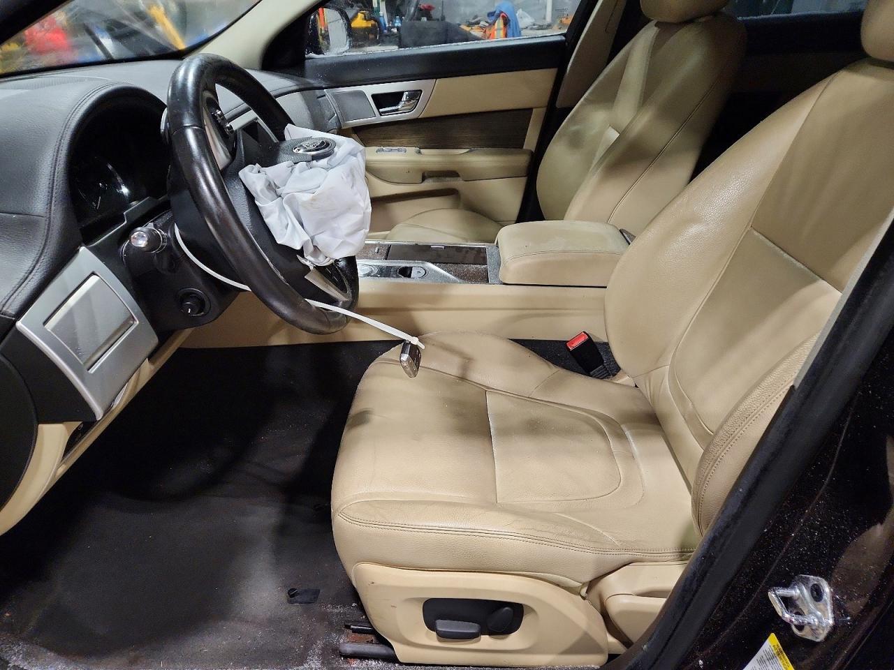 2015 JAGUAR XF