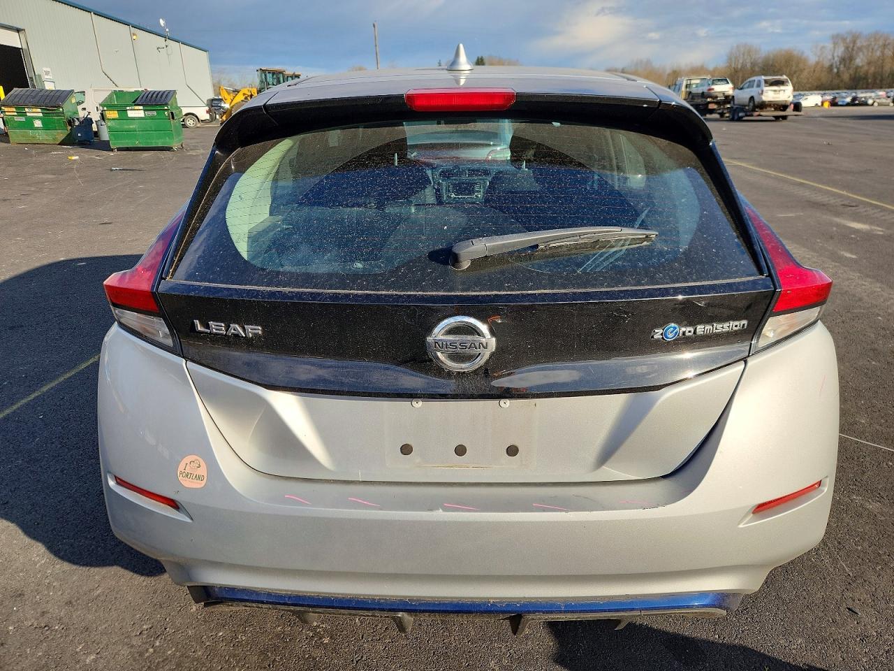 2018 NISSAN LEAF