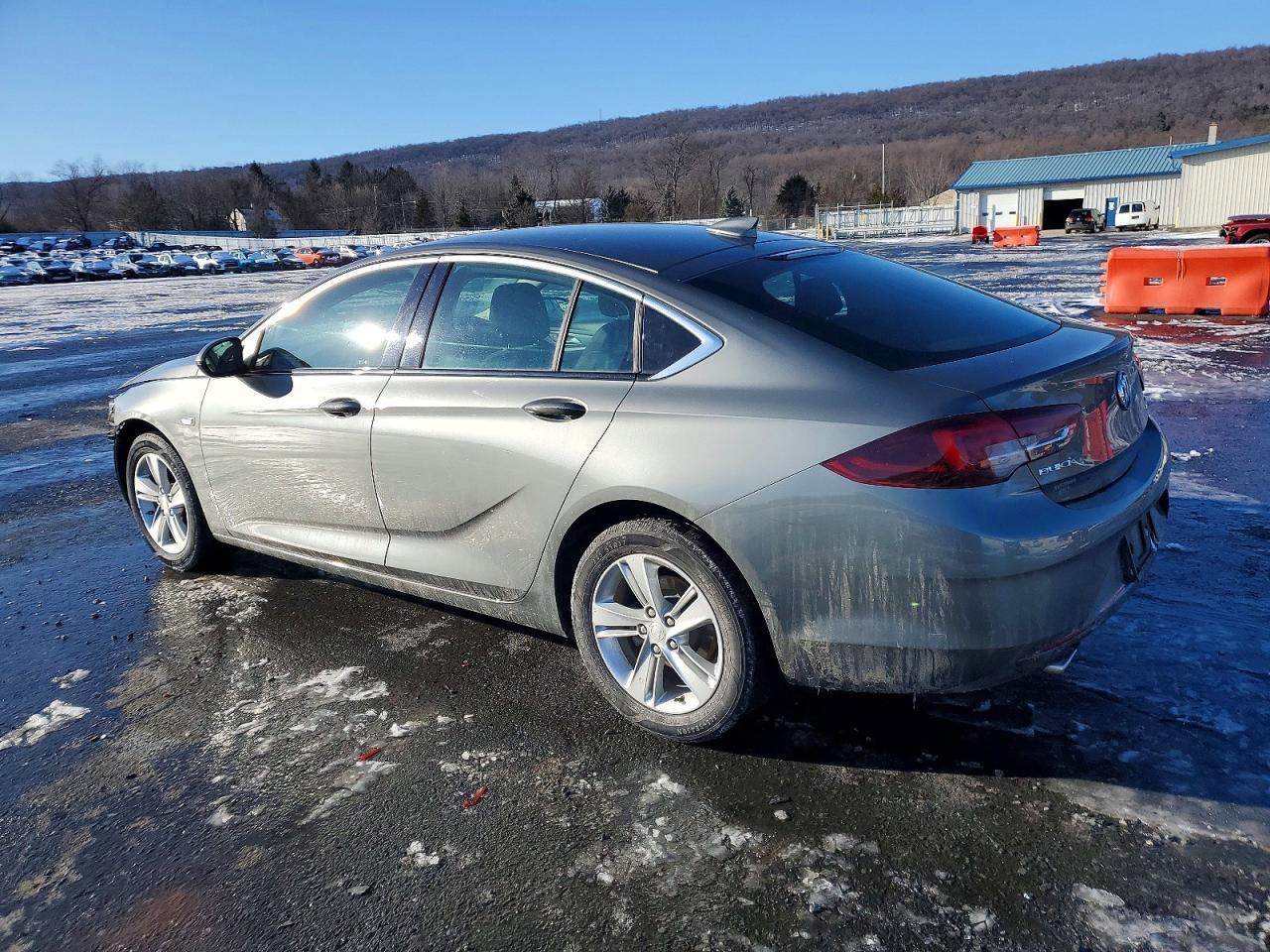 2018 BUICK Regal