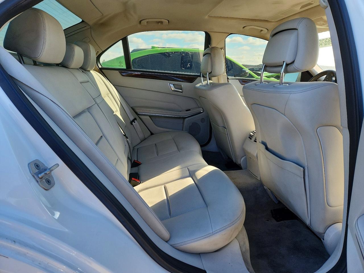 2016 MERCEDES-BENZ E-Class