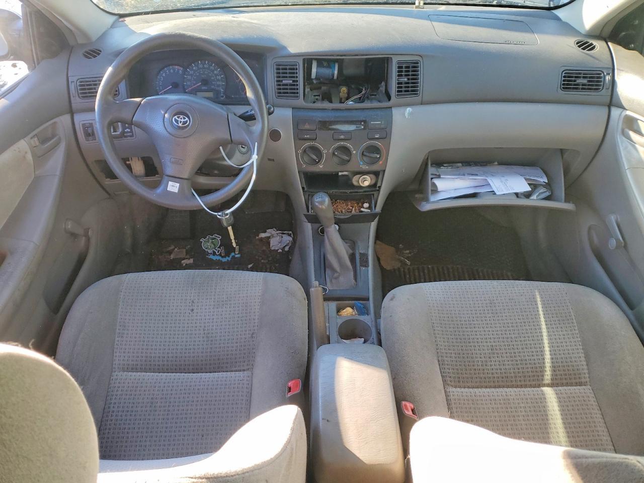 2005 TOYOTA COROLLA