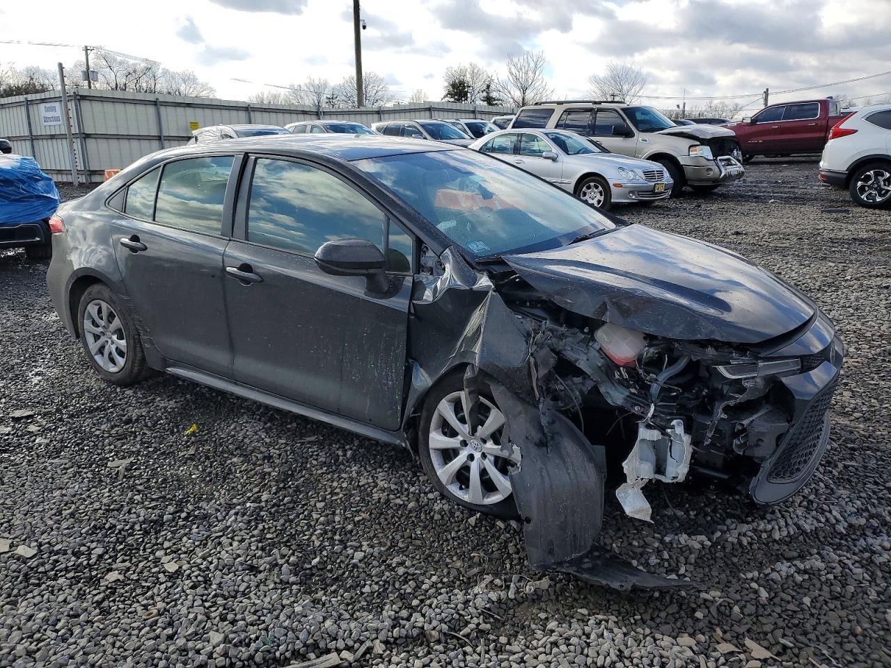 2022 TOYOTA COROLLA