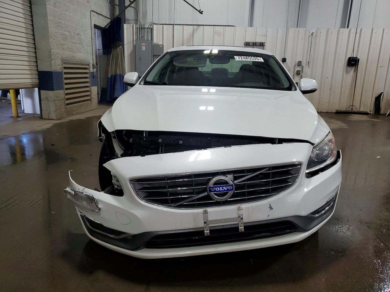 2017 VOLVO S60