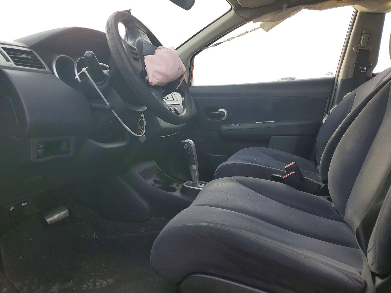 2009 NISSAN VERSA