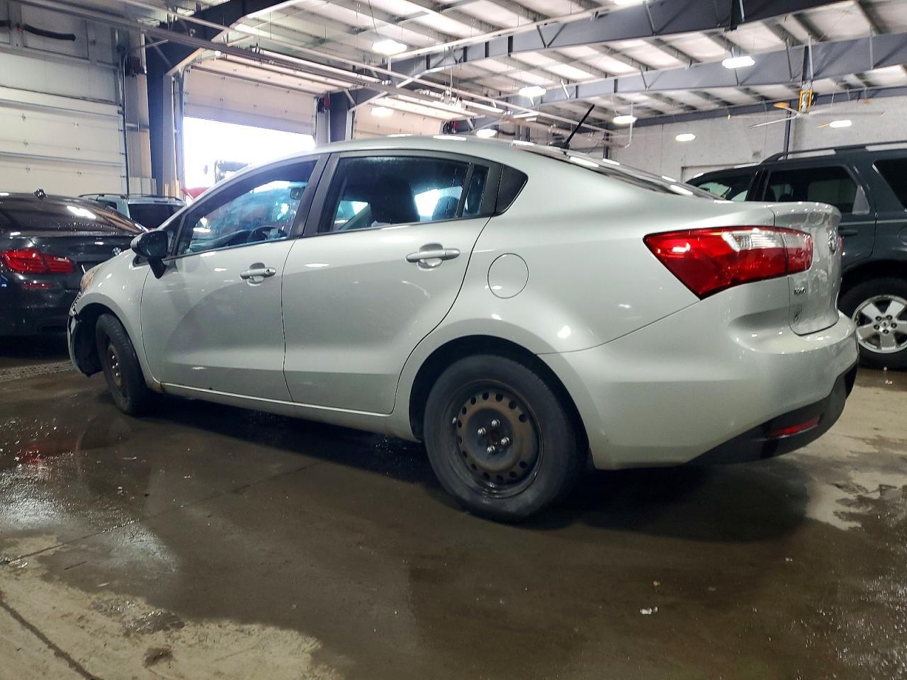 2013 KIA RIO