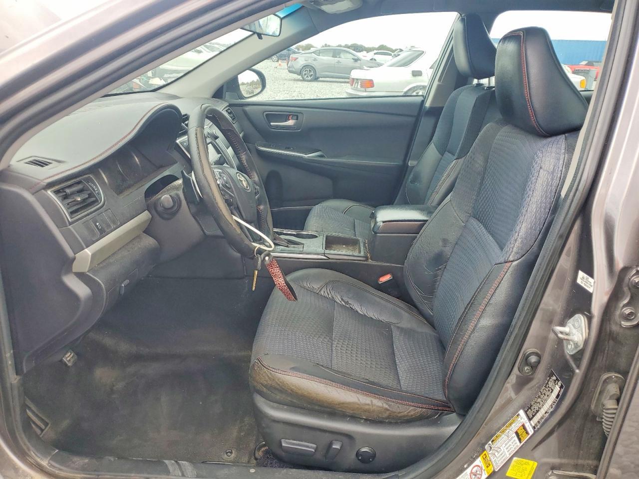 2015 TOYOTA CAMRY
