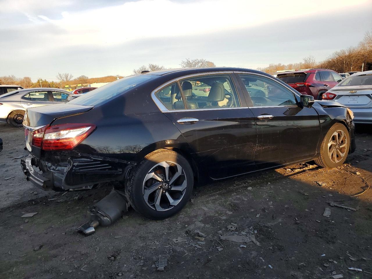 2017 HONDA ACCORD