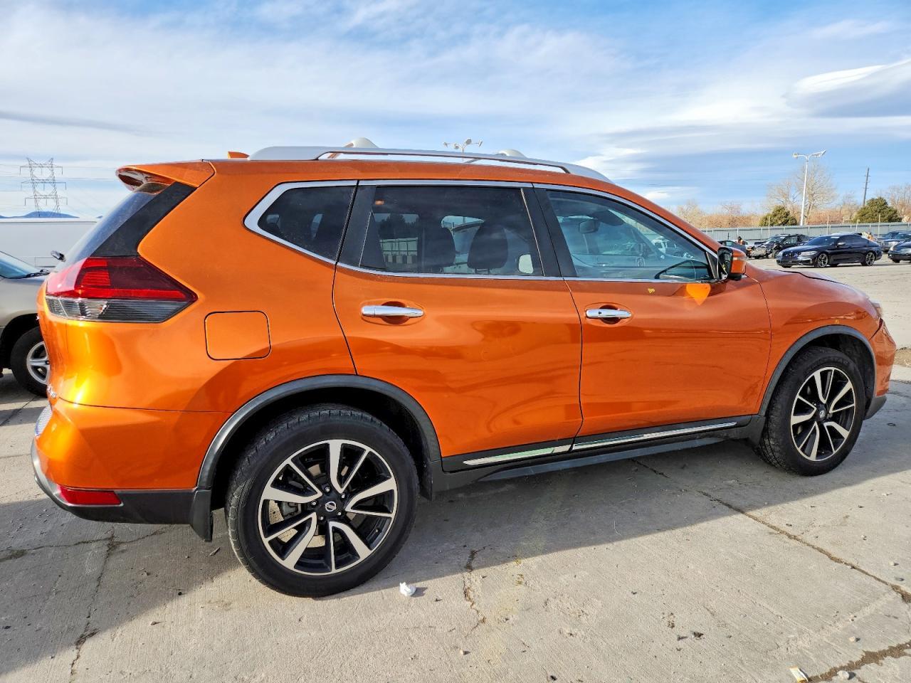 2018 NISSAN