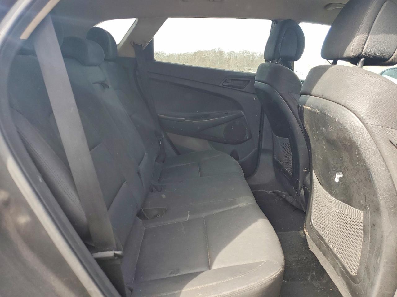 2018 HYUNDAI TUCSON