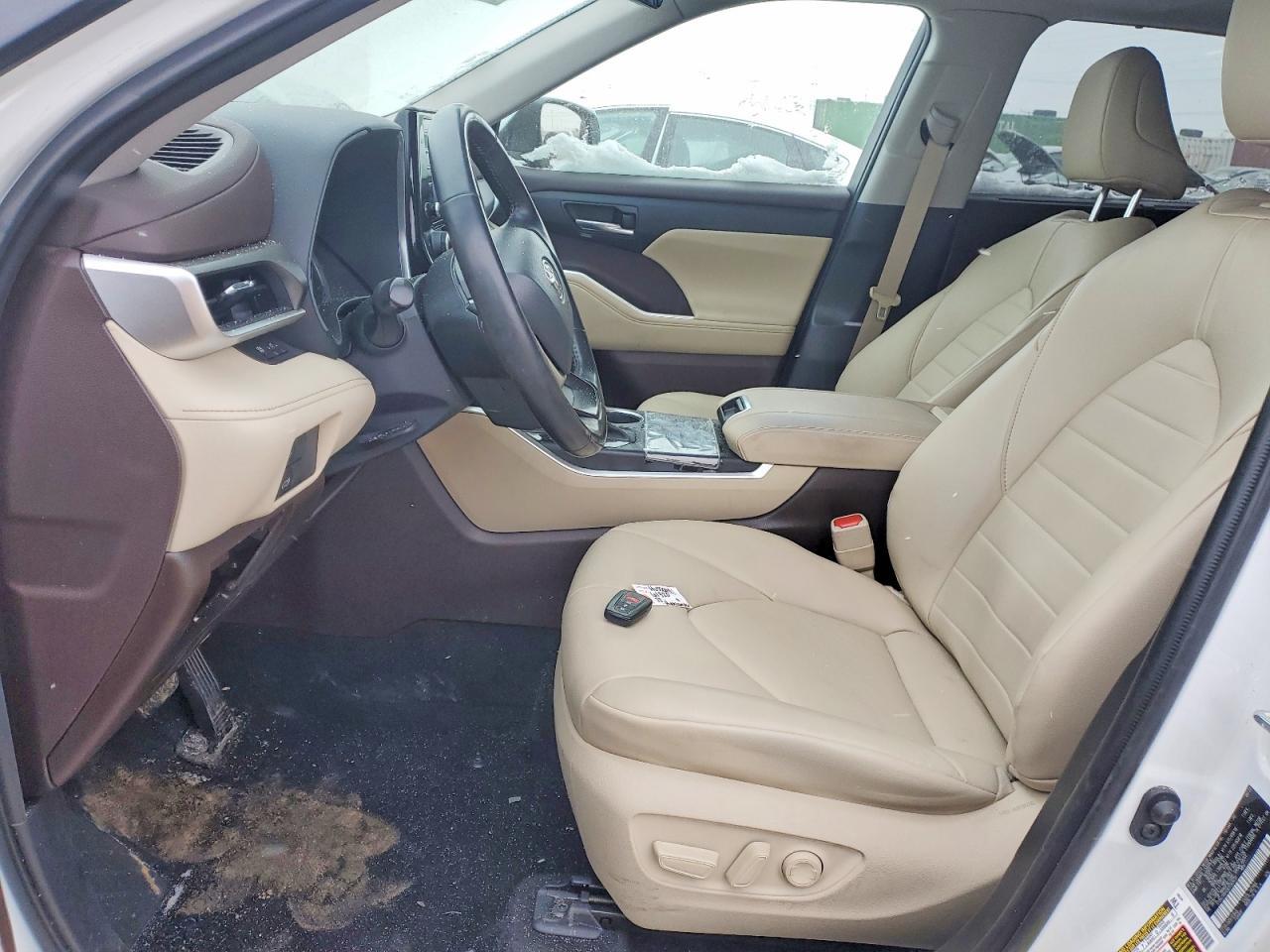 2022 TOYOTA HIGHLANDER