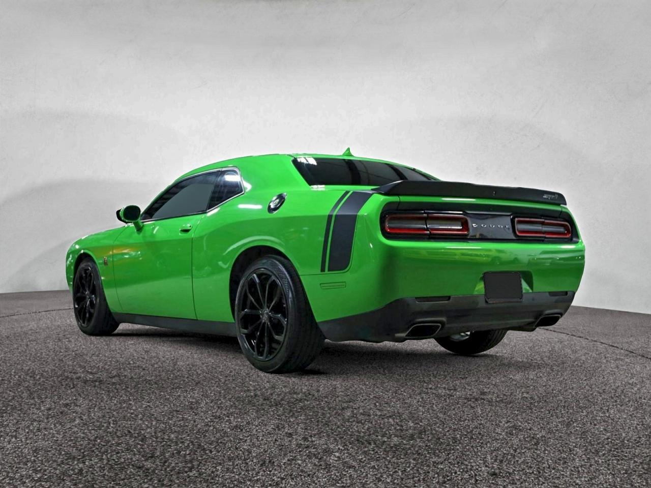 2017 DODGE Challenger