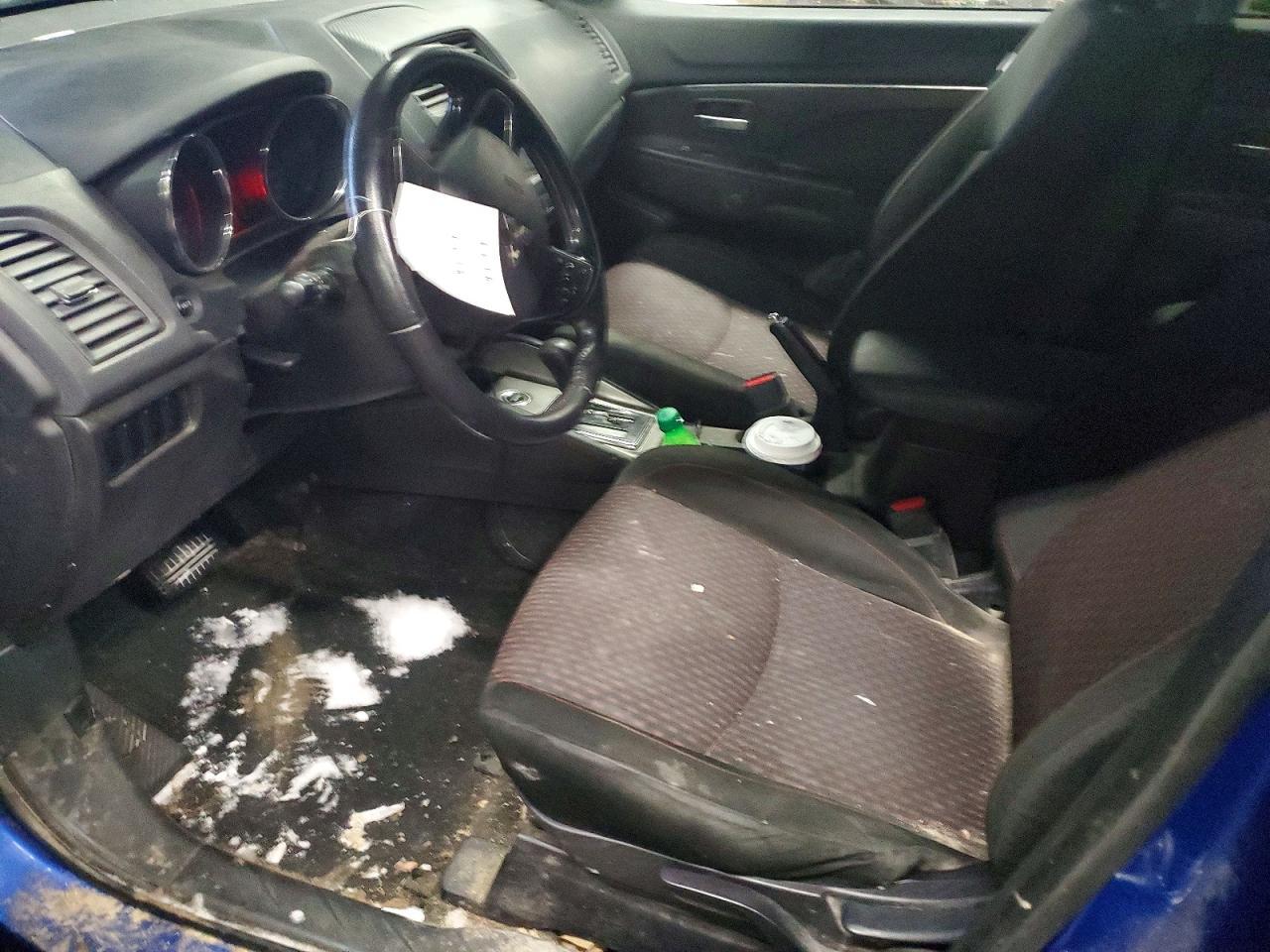 2018 MITSUBISHI RVR