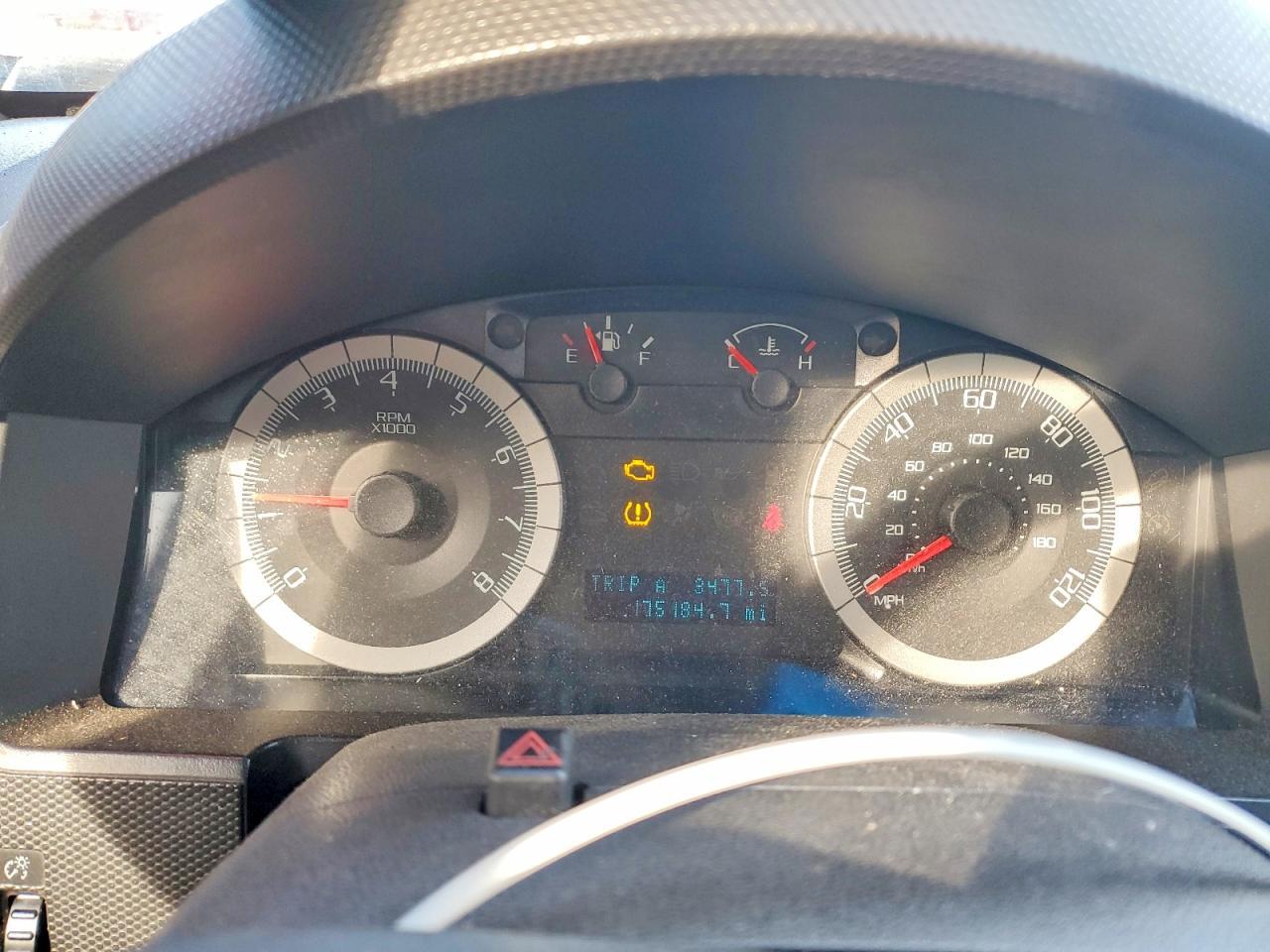 2009 FORD ESCAPE