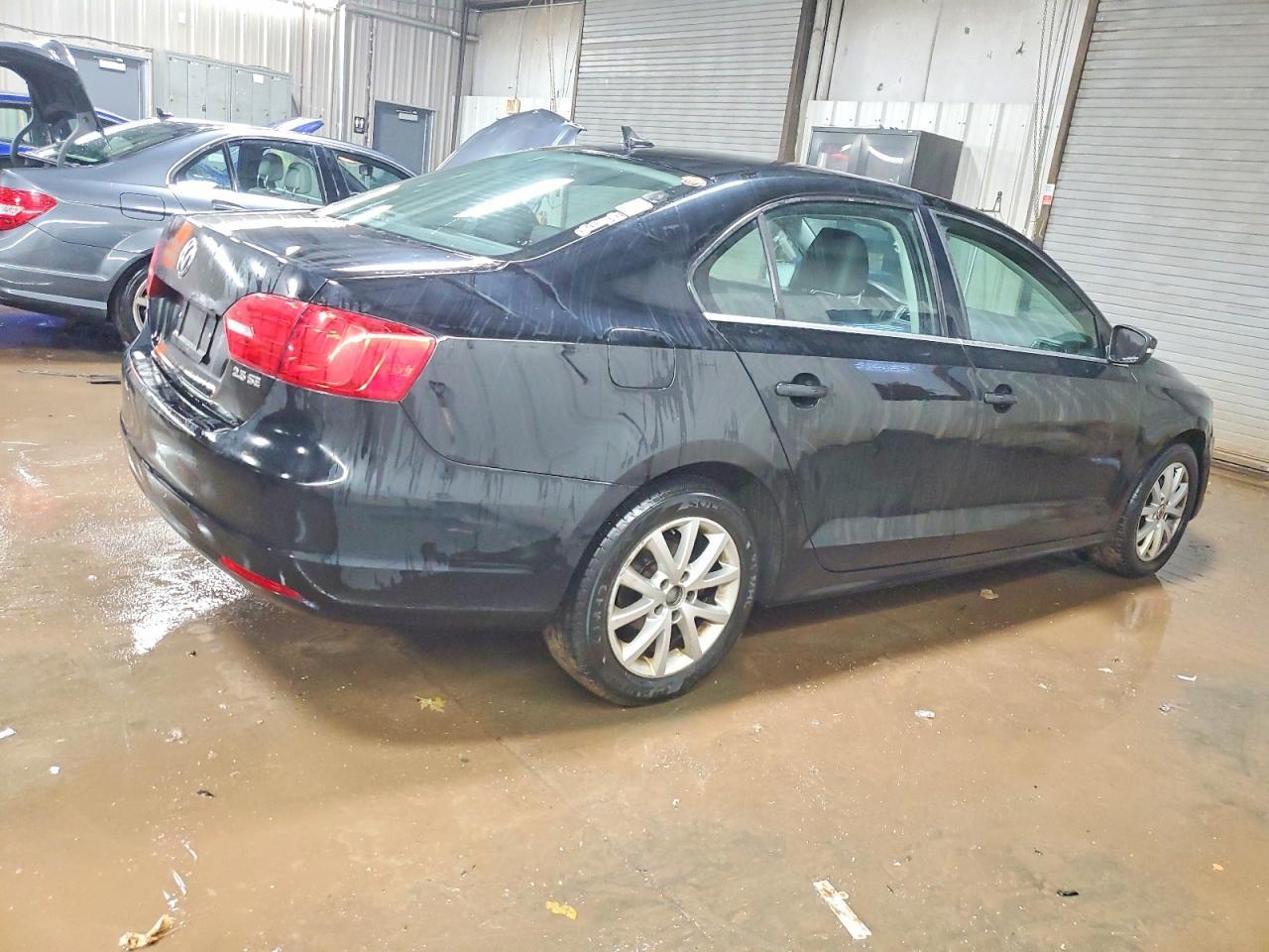 2013 VOLKSWAGEN JETTA