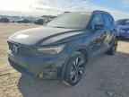 2023 VOLVO XC40