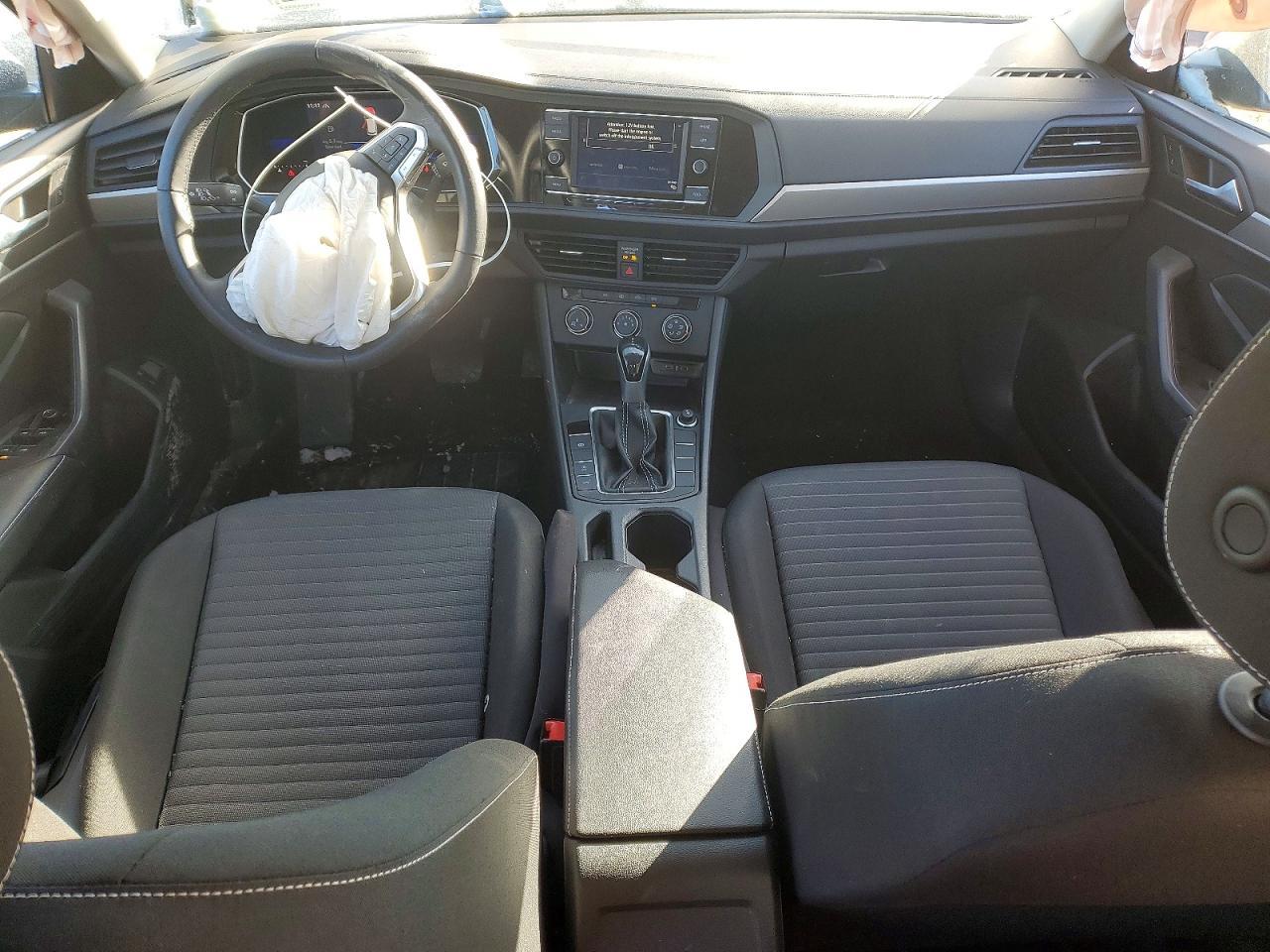 2022 VOLKSWAGEN JETTA