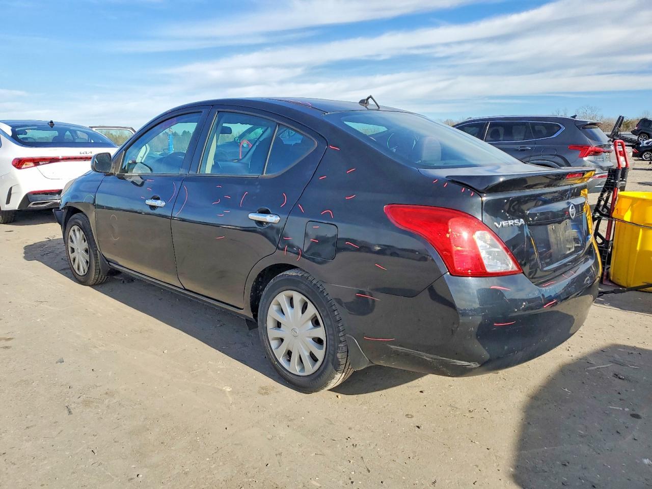 2013 NISSAN VERSA