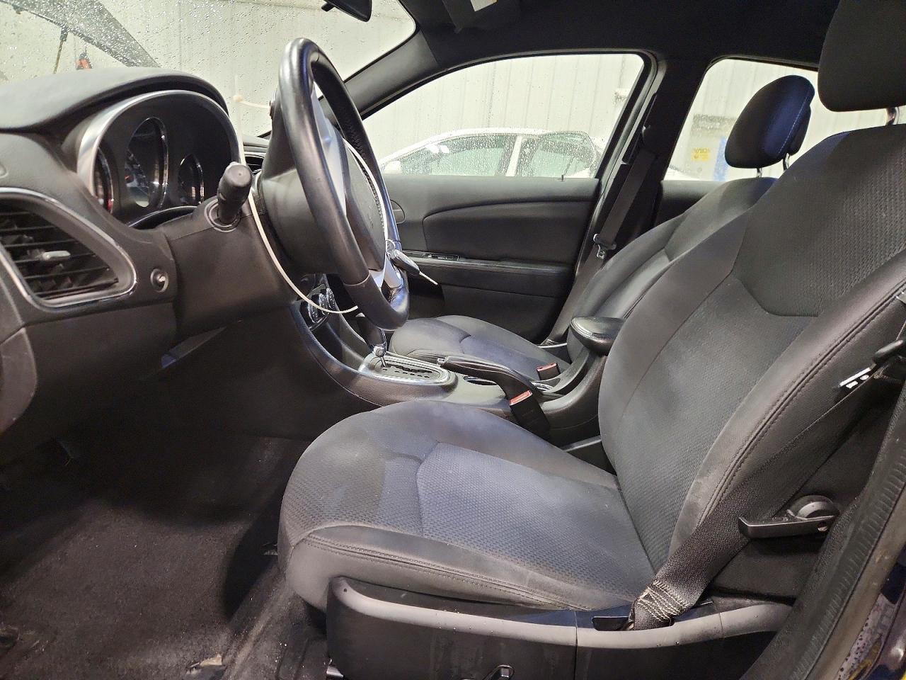 2014 CHRYSLER 200