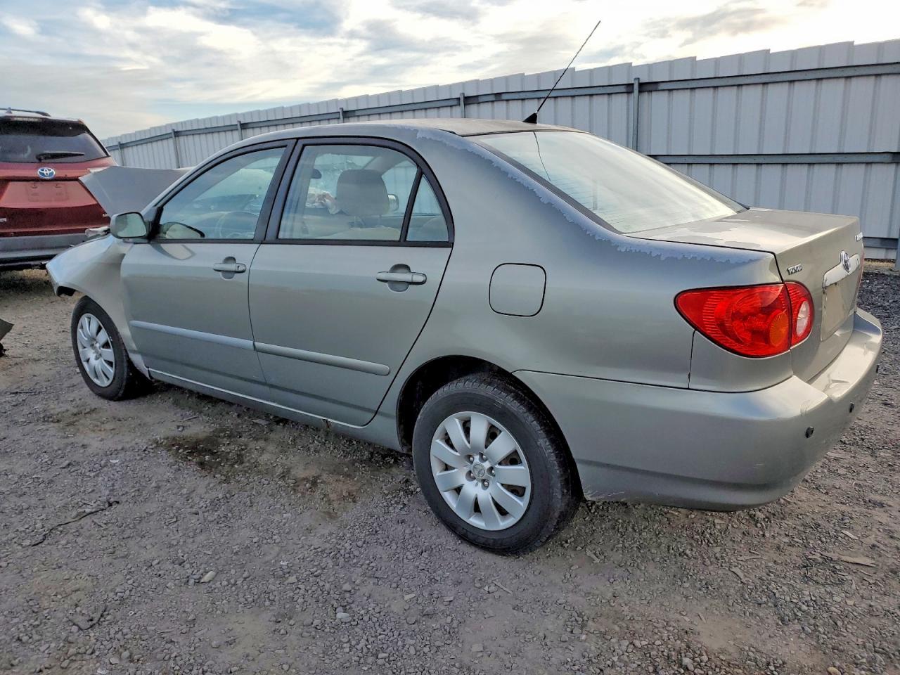2004 TOYOTA COROLLA