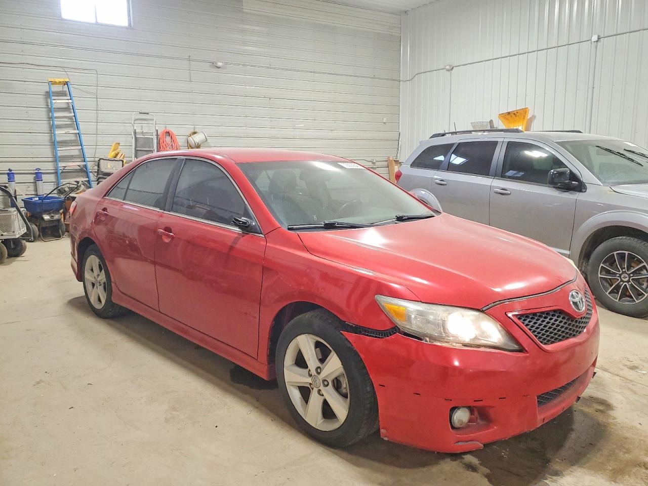 2011 TOYOTA CAMRY