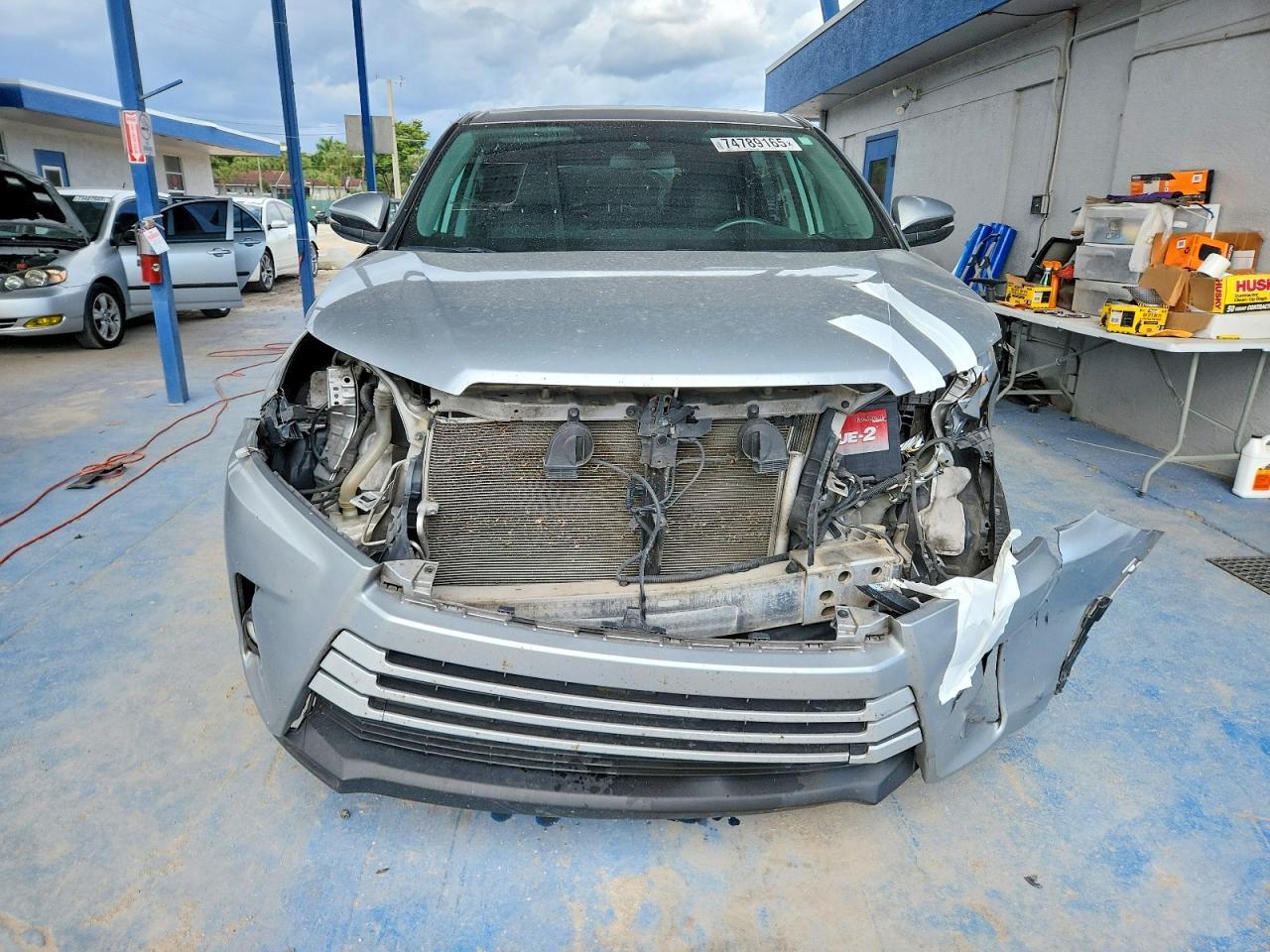 2018 TOYOTA HIGHLANDER