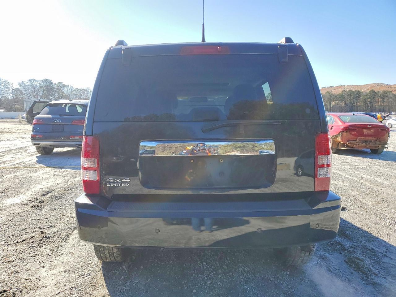 2011 JEEP Liberty