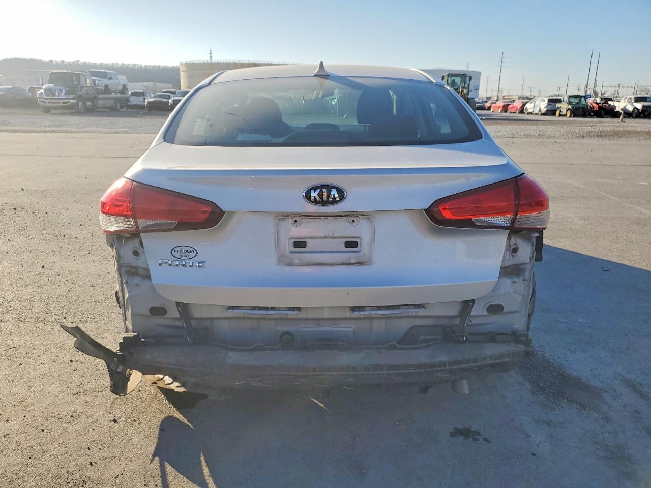2017 KIA FORTE