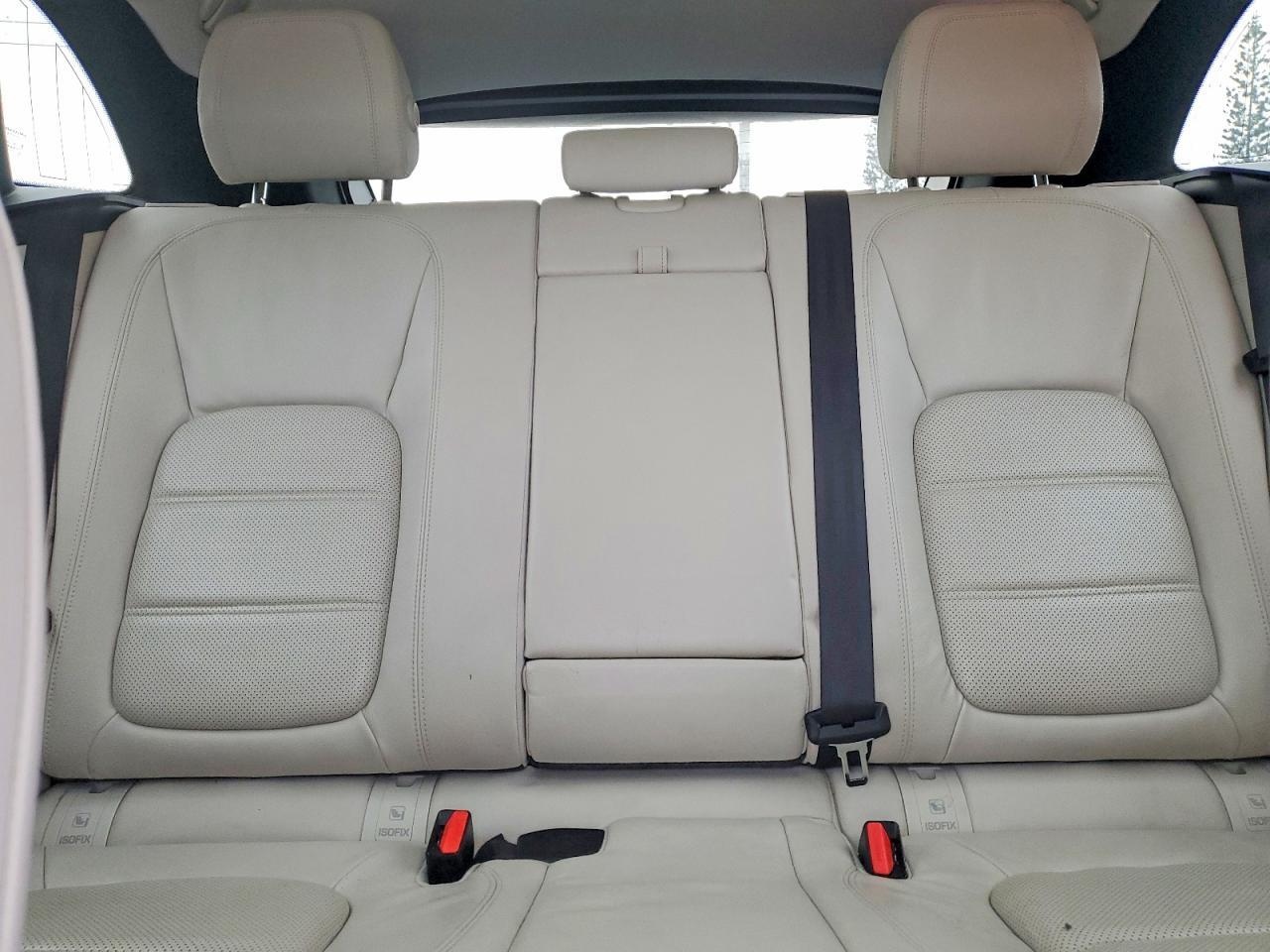2017 JAGUAR F-Pace