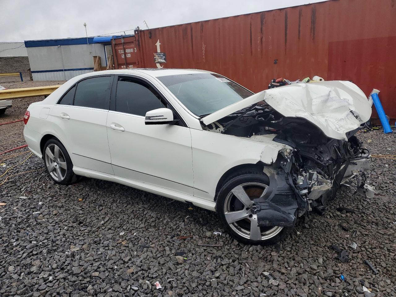 2010 MERCEDES-BENZ E-Class