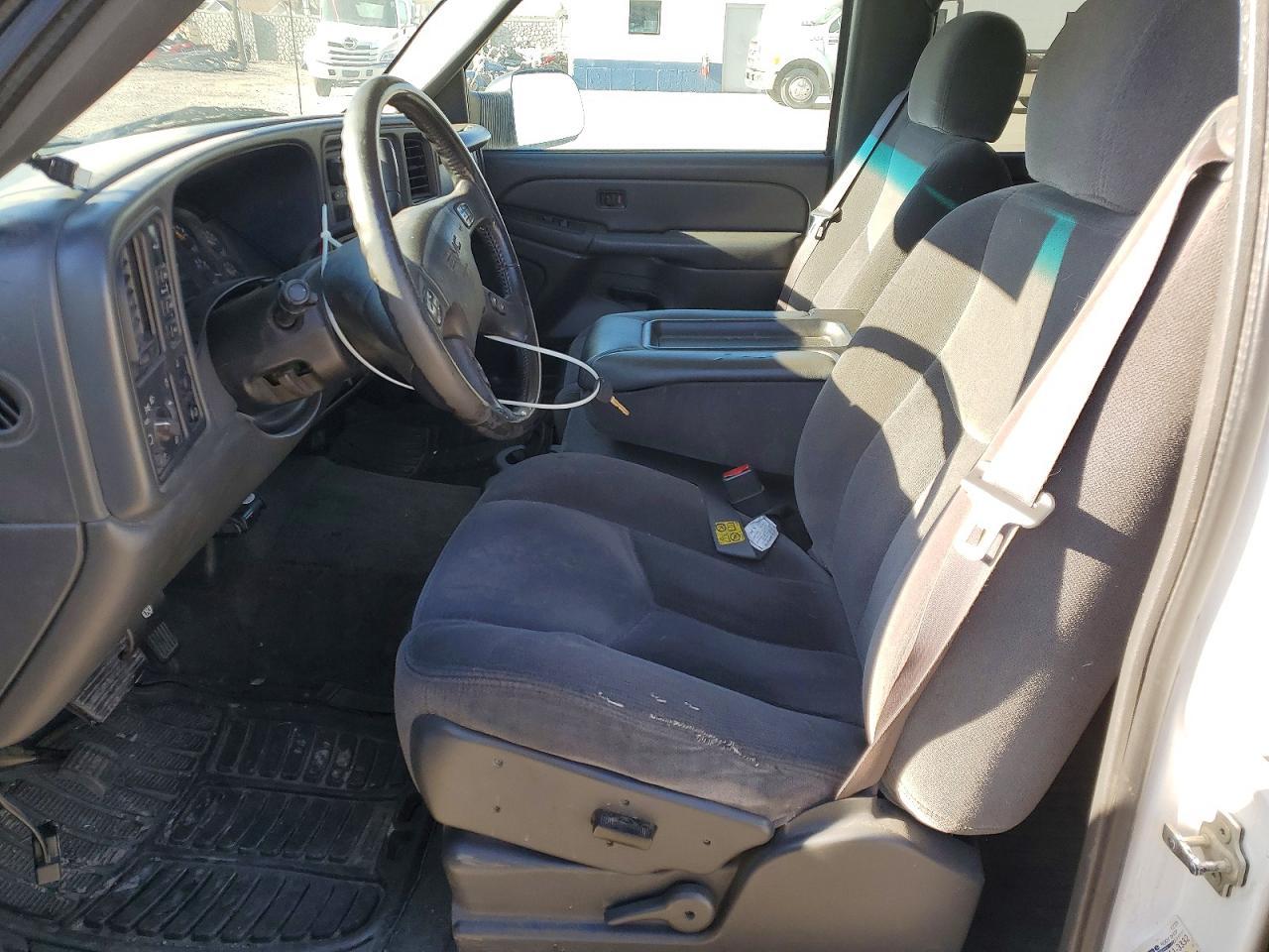 2004 GMC Sierra